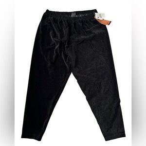 NWT Carole Little Black Corduroy Look Cropped Elastic Waist Pants Womens Plus 3X